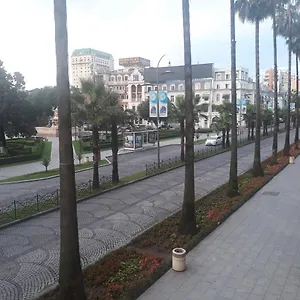  Апартаменты View Of The Tower Of Alphabet